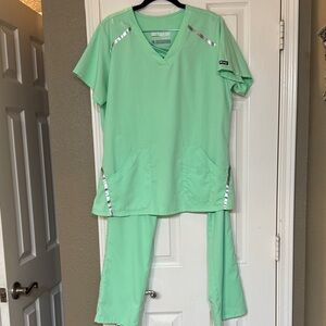 listing-status-banner